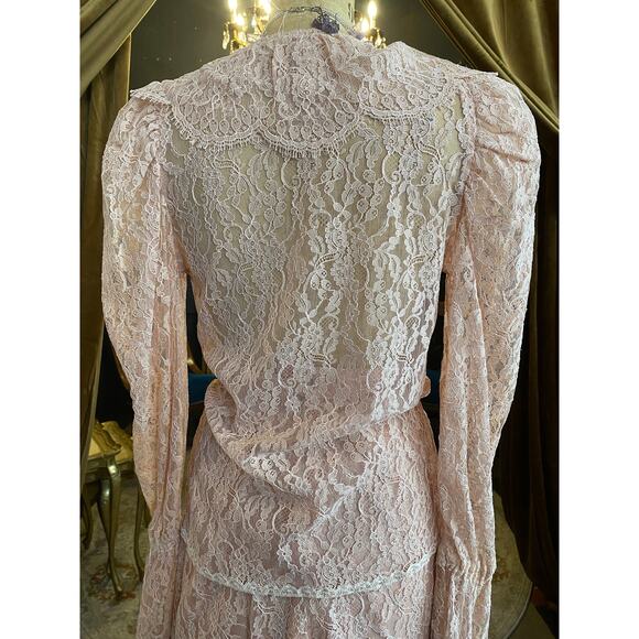 vintage 1980s sheer pink lace suit 80s fashion puff shoulders wrap blouse skirt - Picture 6 of 10